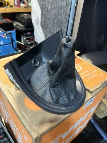 1994-2004 Ford Mustang GT Convertible Coupe Replacement Genuine Leather Shift Boot Cover