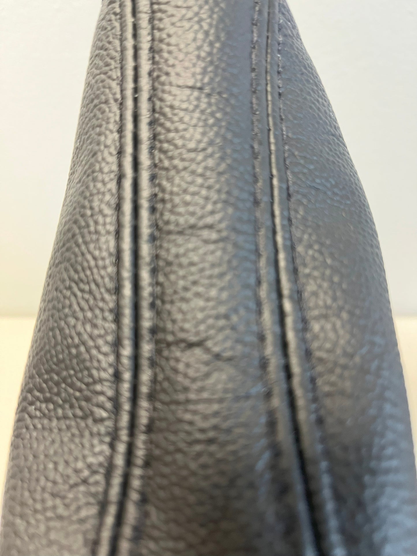 genuine leather black subaru forester 2014-2018