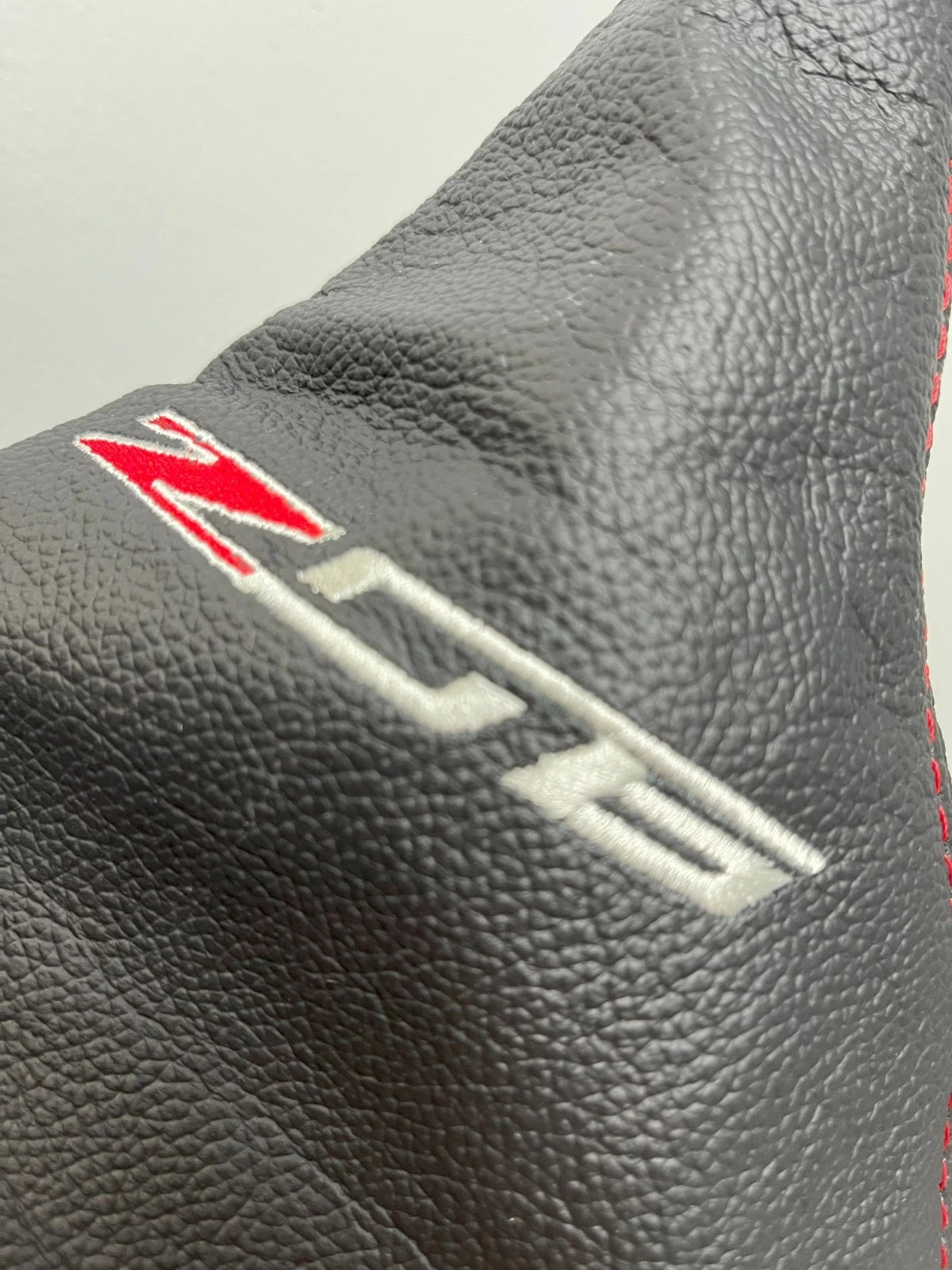 black aclantra leather shift boot cover for chevy corvette c5 z06 2001 2002 2003 2004 manual transmission shifter