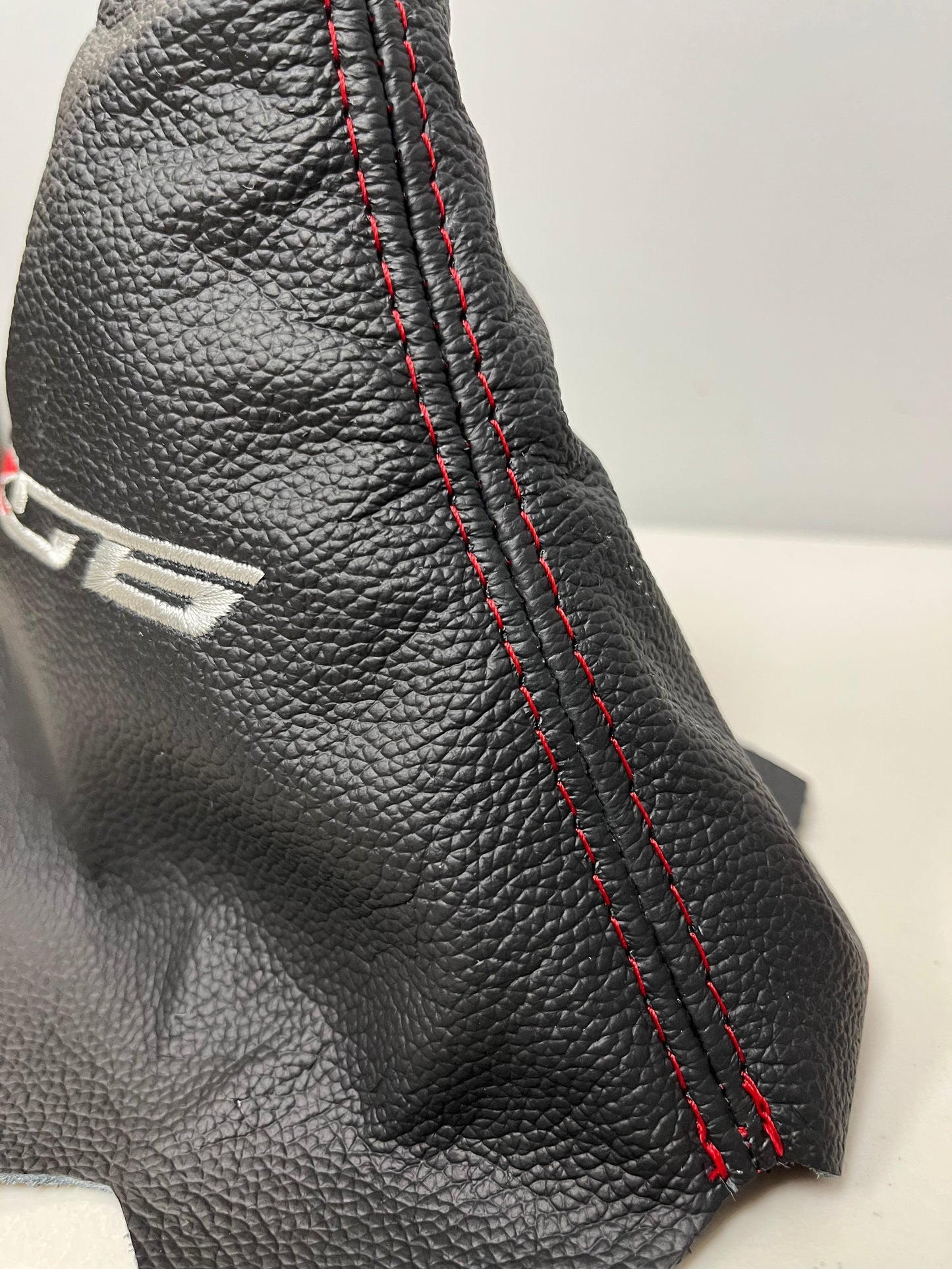 black aclantra leather shift boot cover for chevy corvette c5 z06 2001 2002 2003 2004 manual transmission shifter