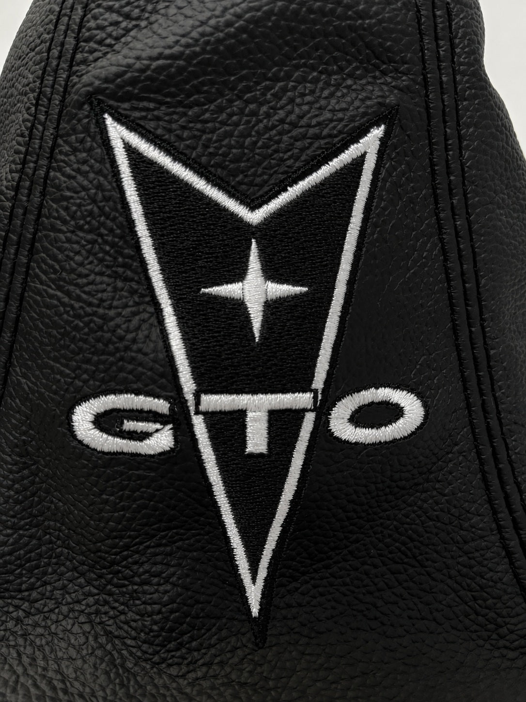 for pontiac gto 2004 2005 2006 genuine leather shift boot cover manual transmission models only