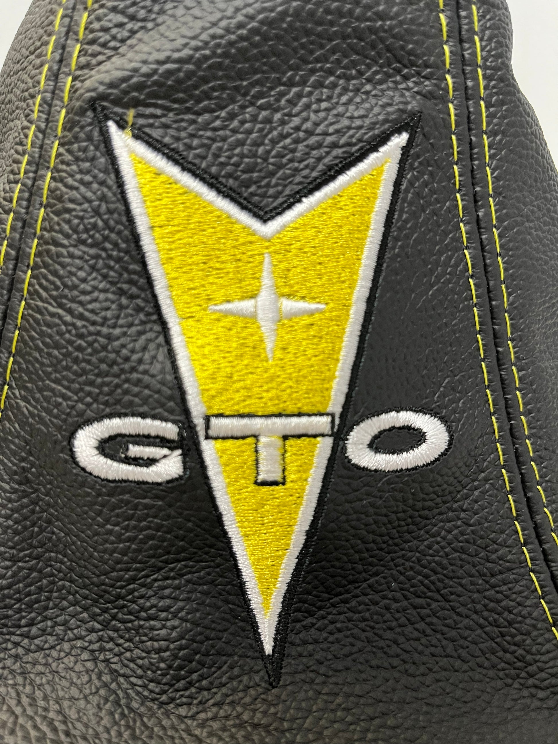 for pontiac gto 2004 2005 2006 genuine leather shift boot cover manual transmission models only